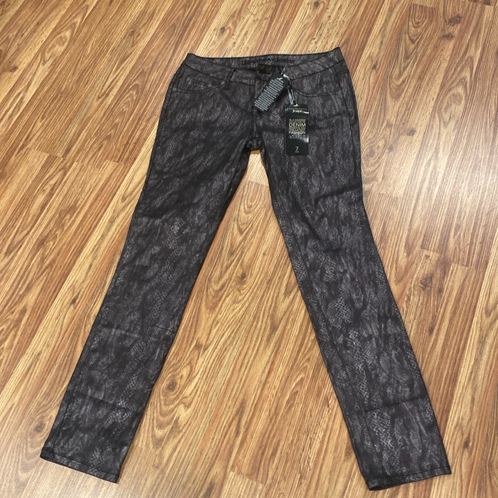 Snake skin Highway Jeans size 7